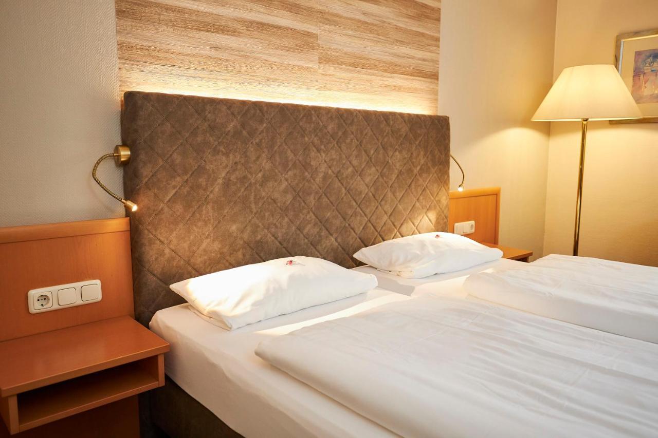 Flair Hotel Stadt Гекстер Екстер'єр фото